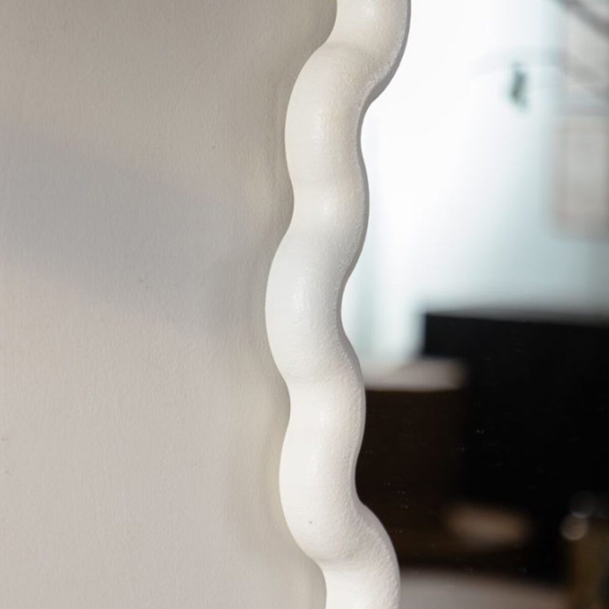 Wavy Edge Round MDF Wall Mirror - Modern Organic Scalloped Accent Mirror - Image 3